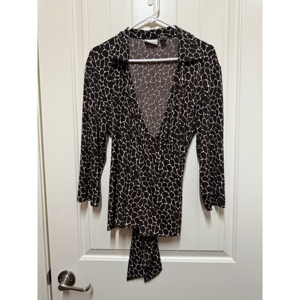 Chicos Wrap Brown Giraffe Print Tie Blouse Size 3